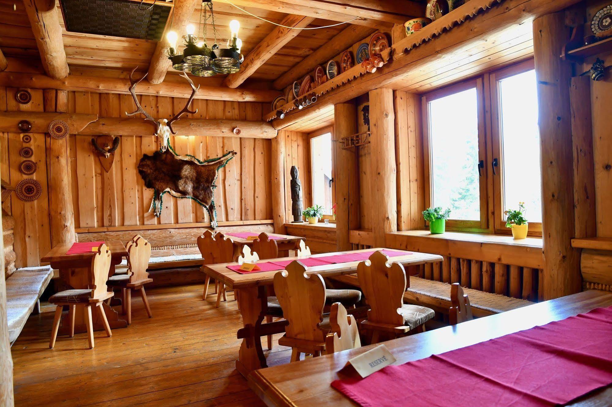 Sova Hotel&Restaurant Zdiar Exterior photo